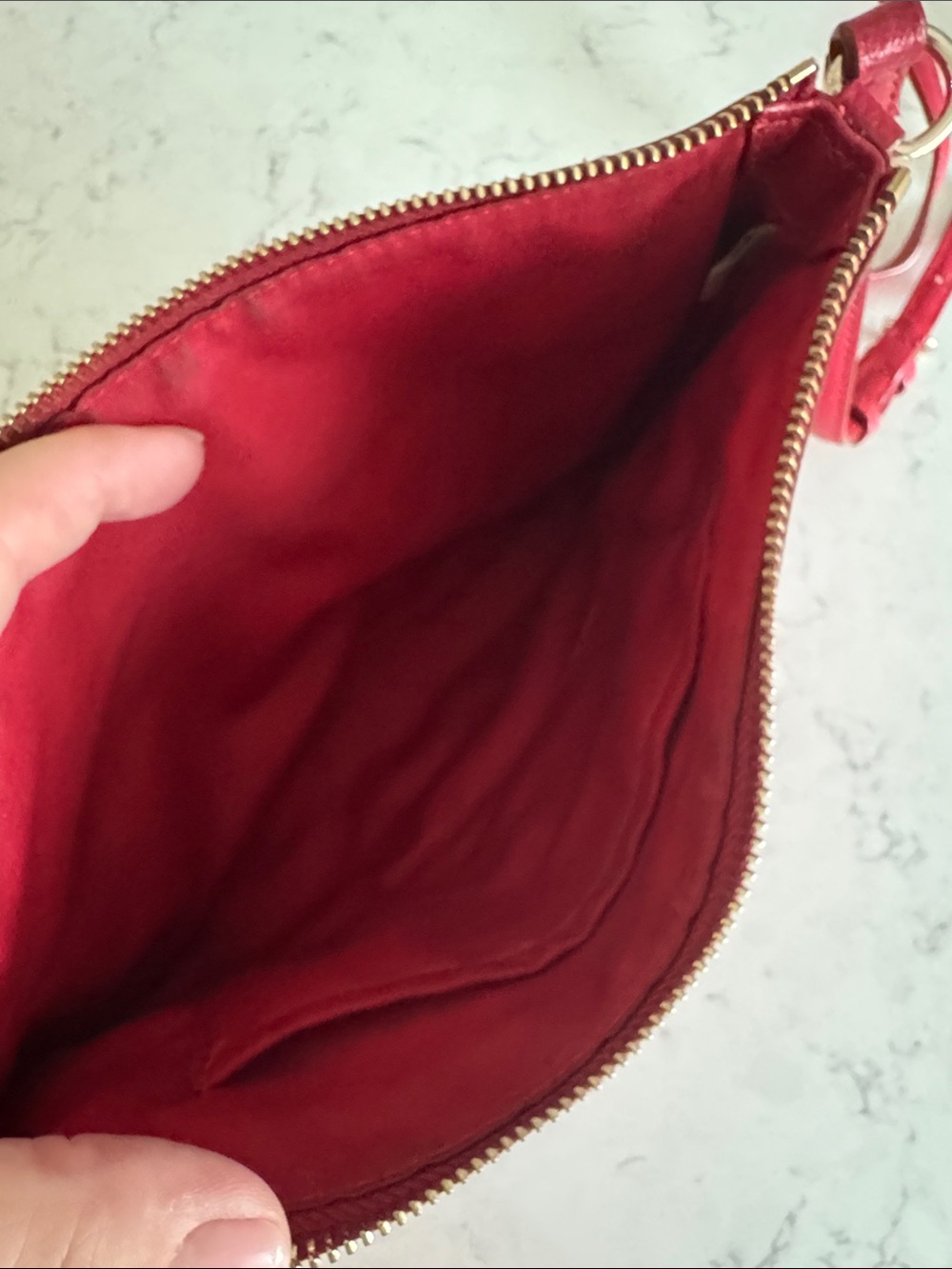 Coach Red Pebbled Leather Crossbody Bag with Additional Zippered Case. - Picture 5 of 13